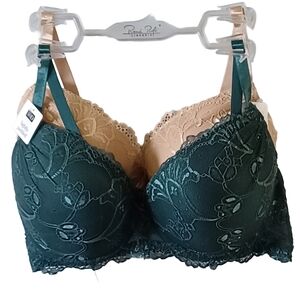 RENE ROFE LINGERIE 2 SET  LACE BRA'S SIZE 40D NWT